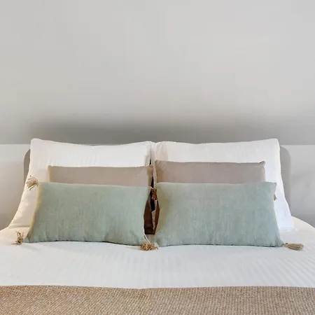 Casa Da Olides - T3 And Santana (Madeira)